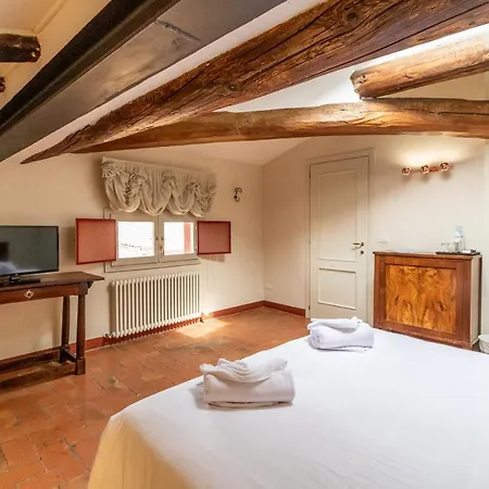 Casa Isolani Charms Santo Stefano 3* Bologna